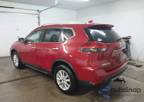 2017 Nissan Rogue Sv z USA, uszkodzony, nr VIN JN8AT2MV4HW267880